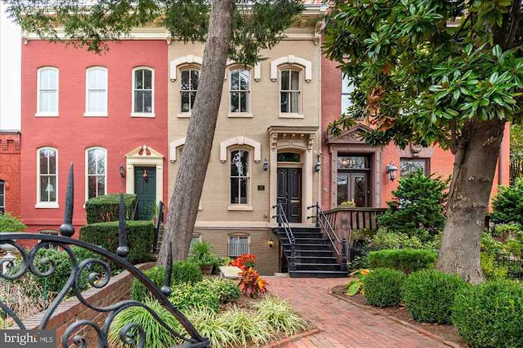 710 E Capitol St NE Washington, DC 20003