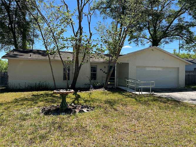 8129 SW 13th Rd Gainesville, FL 32607