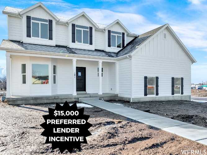 181 E Larsen Ln N Harrisville, UT 84404