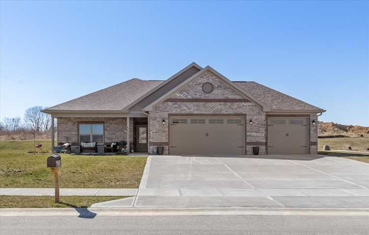 10090 N Mill Run Dr Monrovia, IN 46157 | MLS 21911177 Photo 1