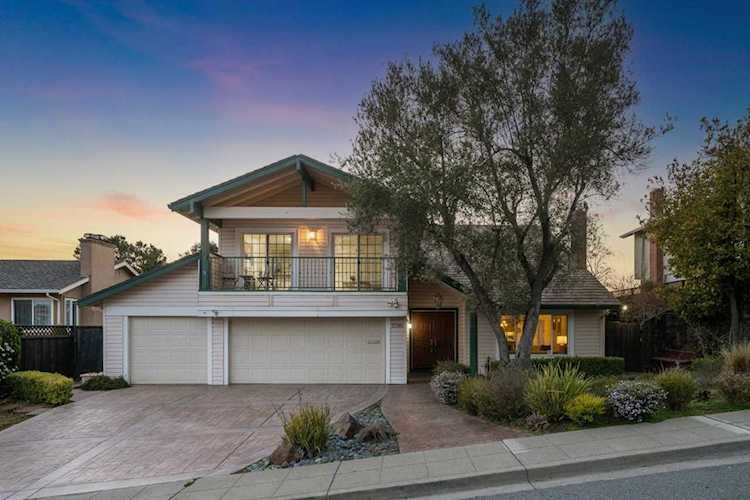 27981 High Country Drive Hayward, CA 94542