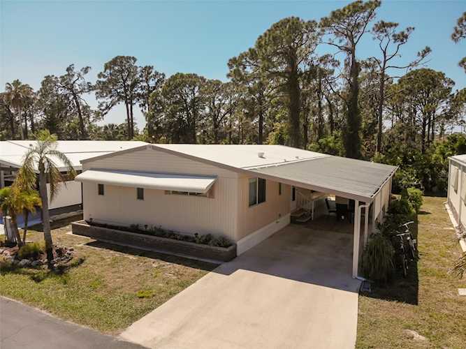 236 N Fiji CIRCLE Englewood, FL 34223
