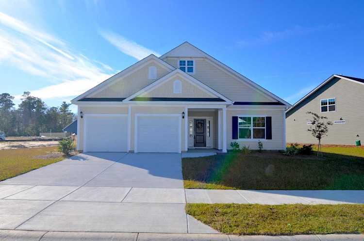 221 Fiddleback Dr Summerville, SC 29486