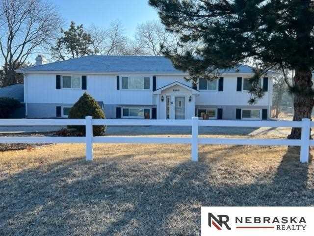 7000 S 75Th St Lincoln, NE 68516