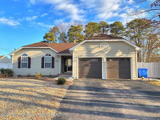 414 Atlantis Ave Manahawkin, NJ 08050 | MLS 22307668 Photo 1