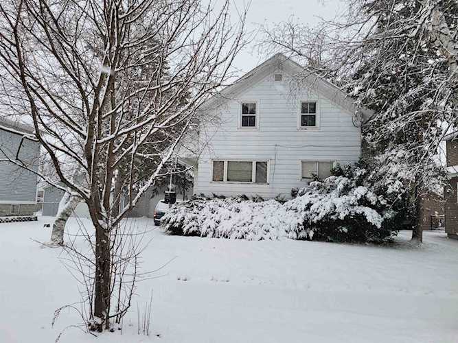 1820 Iowa St Oshkosh, WI 54902 multi-family listing, MLS#50270263 - Dallaire Realty Photo 1