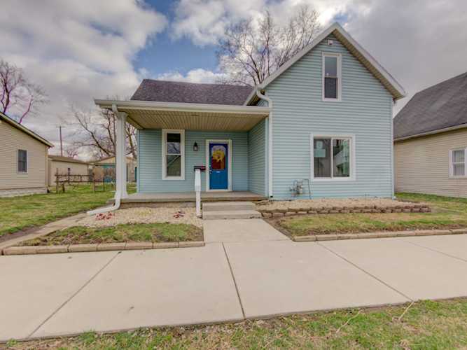 217 E Mechanic St Shelbyville, IN 46176 | MLS 21911193 Photo 1