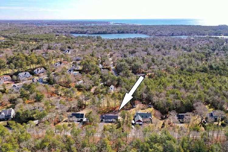 124 Mashpee Neck Road Mashpee, MA 02649
