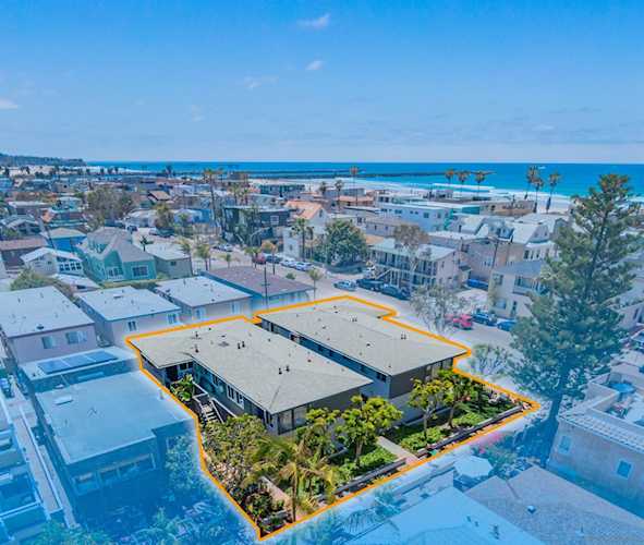 807 Coronado Court San Diego, CA 92109