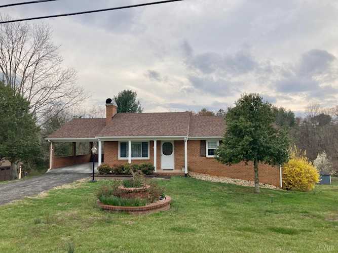 174 Deerfield Dr Madison Heights, VA 24572