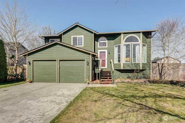 8025 Vista Dr, Arlington, WA, 98223 | MLS#2044963 | Novak Team Photo 1