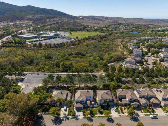 16112 Cayenne Creek Place San Diego, CA 92127