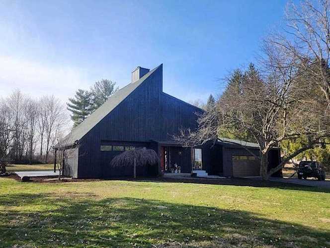 4903 Quail Hollow Lane Waldo, OH 43356