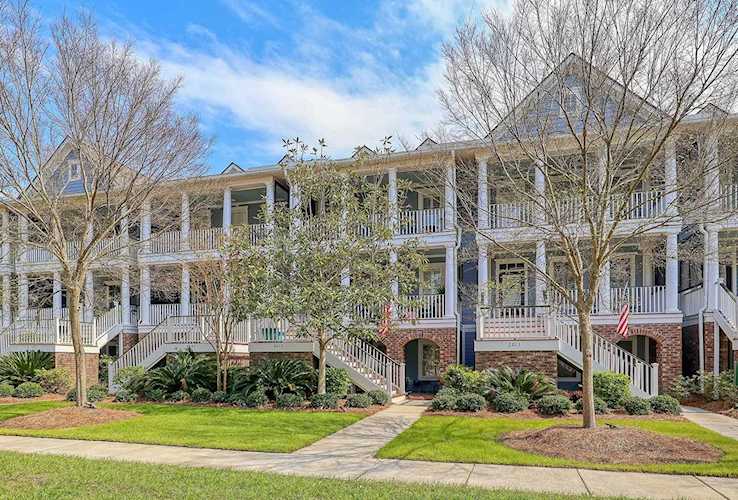 2017 Grey Marsh Rd Mount Pleasant, SC 29466