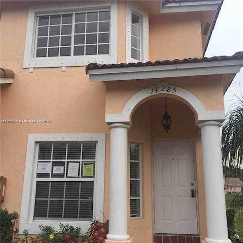 14285 SW 121st Pl #5 Miami, FL 33186