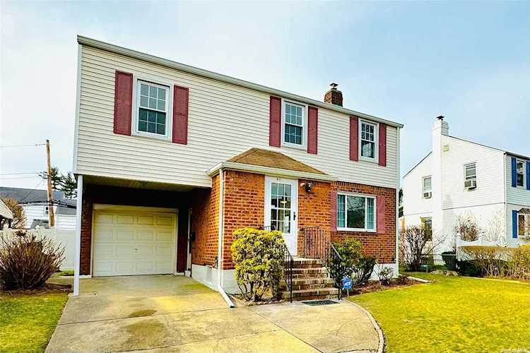 45 Barbara Street Elmont, NY 11003