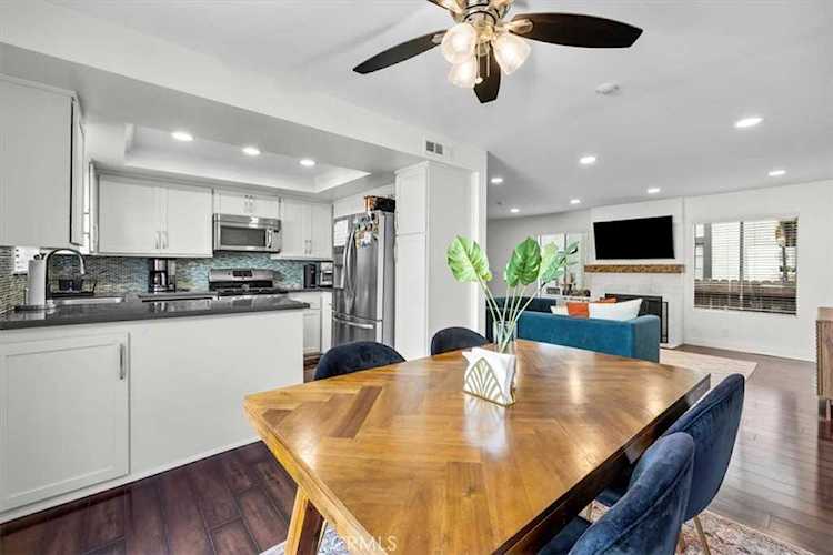 107 S Helberta Ave #1 Redondo Beach, CA 90277