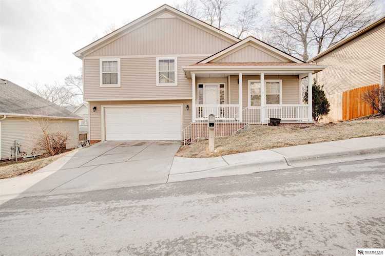 938 N 28th Ave Omaha, NE 68131