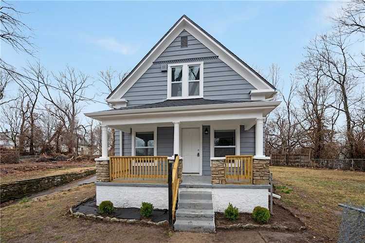1316 Greeley Ave Kansas City, KS 66104