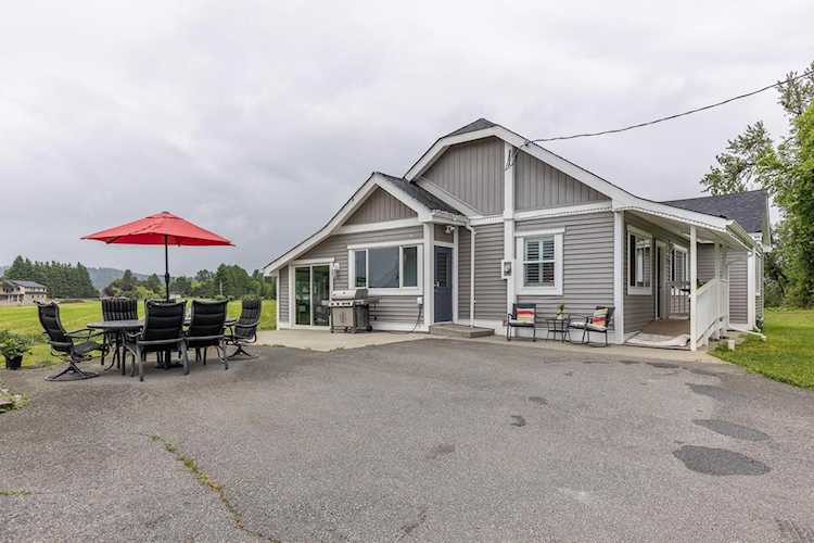 9183 Sylvester Road Mission, BC V2V 7K6