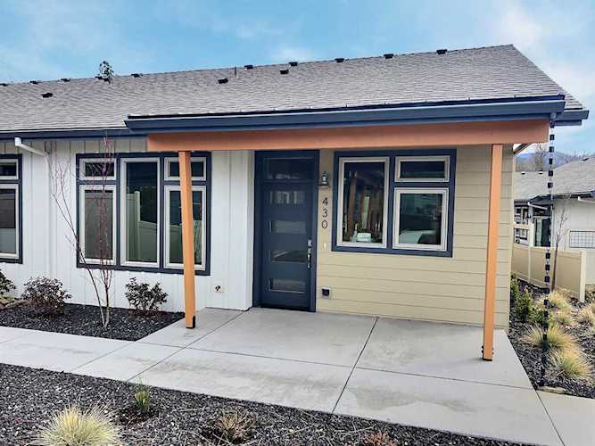 430 Nandina St #24 Ashland, OR 97520