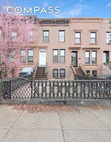 19 2nd St Brooklyn, NY 11231