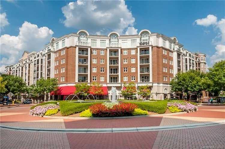 4625 Piedmont Row Dr Charlotte, NC 28210 | MLS 4012899 Photo 1