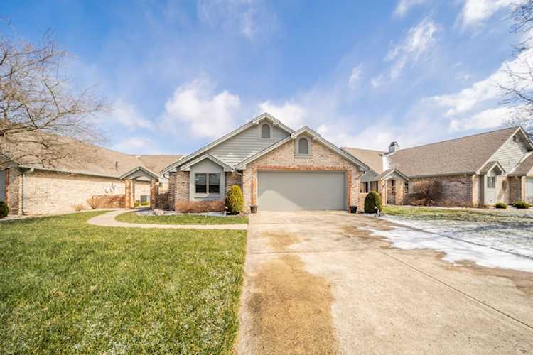 2412 Mimosa Ln Anderson, IN 46011 | MLS 21911300 Photo 1