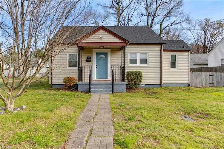 99 Dahlgren Ave Portsmouth, VA 23702 | MLS 10479343 Photo 1