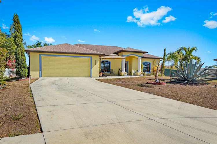 6094 Dime Ct Port Charlotte, FL 33981