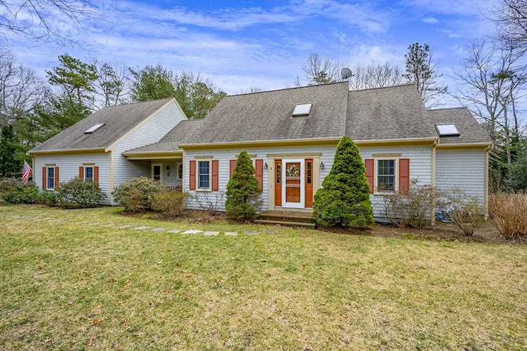 9 Barnicle Drive Marstons Mills, MA 02648 | MLS 22300997 Photo 1