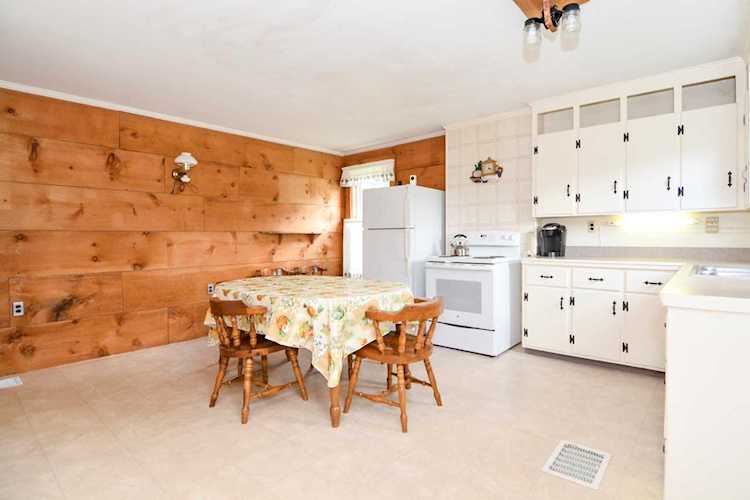 298 School St Berwick, ME 03901