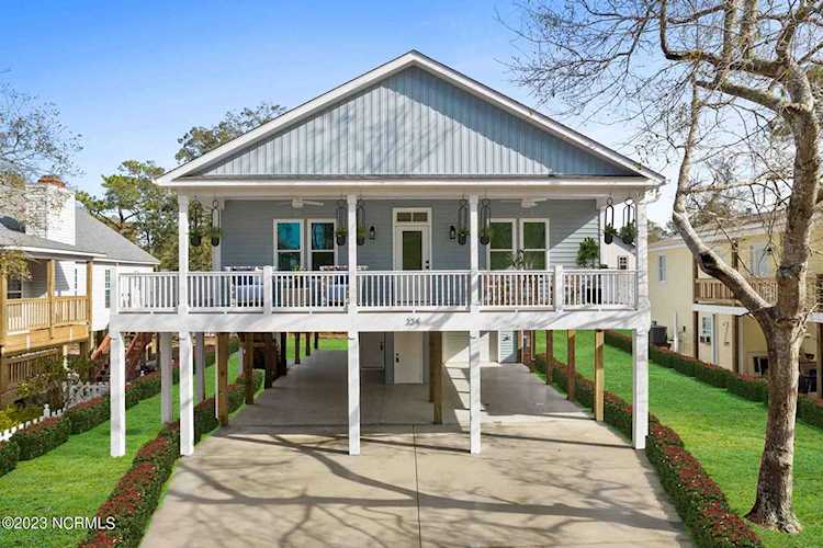 224 NE 38th Street Oak Island, NC 28465