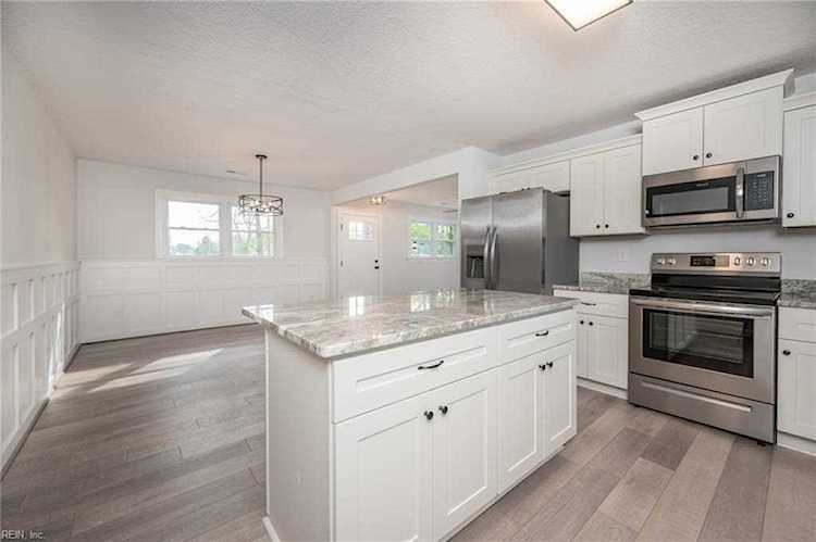 524 Baldwin St Virginia Beach VA 23452 | MLS# 10479380 - WilliamLayton.com Photo 1