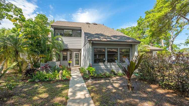 3217 Golden Eagle Ln Sarasota, FL 34231