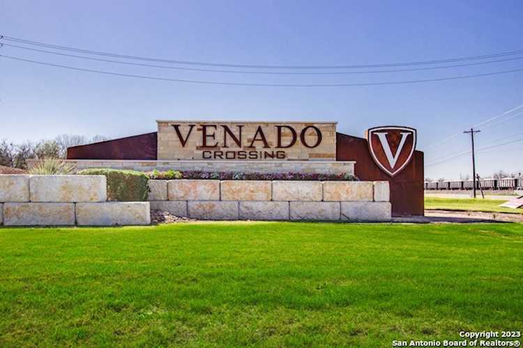 221 Stag Way Cibolo, TX 78108