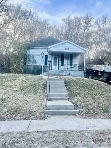 422 Lee St St Joseph, MO 64504 | MLS 2426817 Photo 1