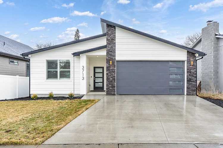 3713 E 27th Ave Spokane, WA 99223 | MLS 202312802 Photo 1