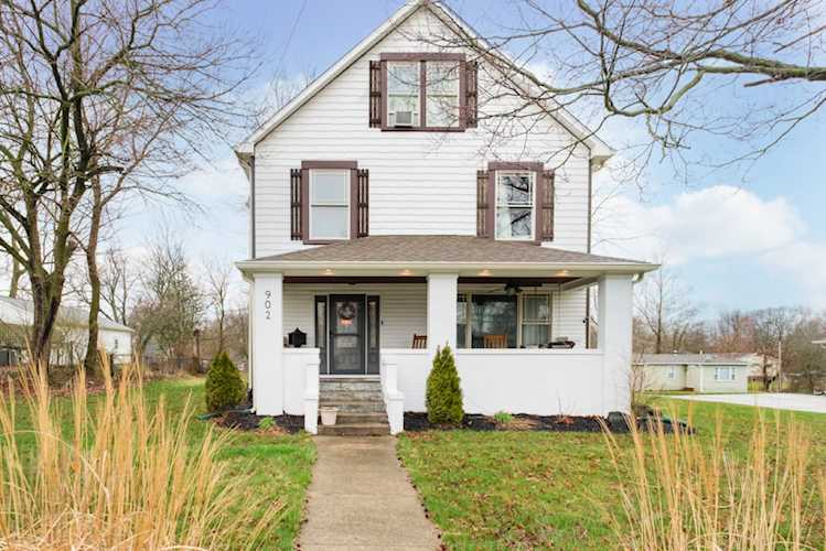 902 W Main St Danville, IN 46122