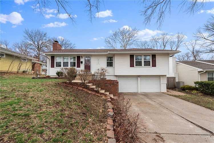 9416 Knox Dr Overland Park, KS 66212 | MLS 2426830 Photo 1