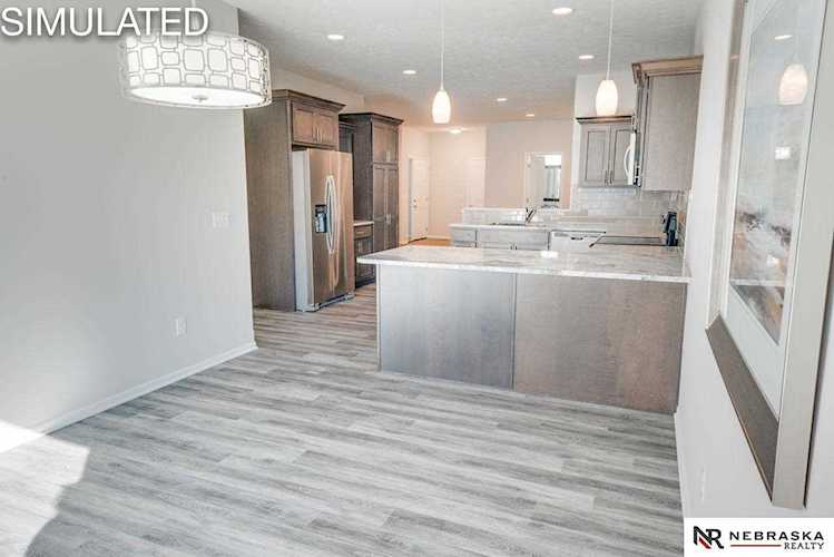 344 Deep Water Dr Lincoln, NE 68527