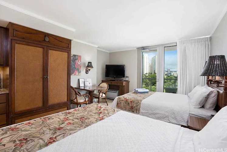 2045 Kalakaua Avenue #519 Honolulu, HI 96815 | MLS 202306532 Photo 1