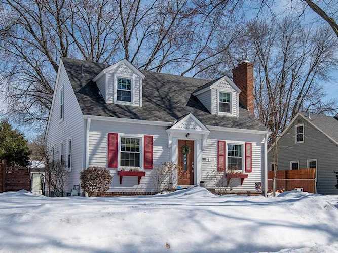 4120 Abbott Avenue N Robbinsdale, MN 55422