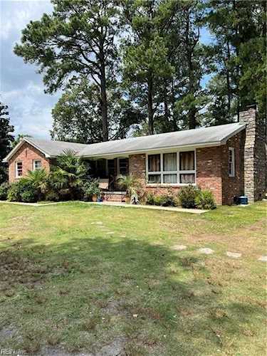 849 E Sparrow Rd Virginia Beach, VA 23464 | MLS 10479518 Photo 1