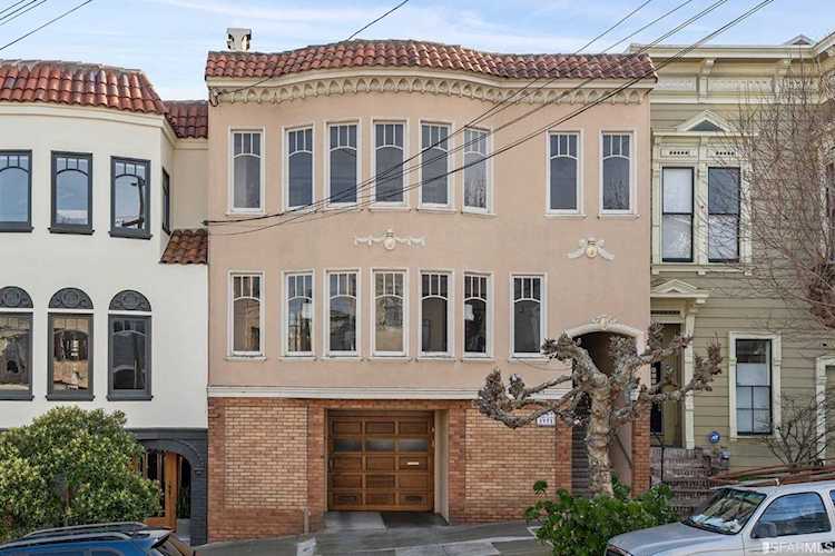 3971 Cesar Chavez Street San Francisco, CA 94131