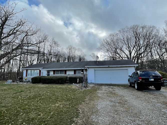 2057 S County Road 900 W Greencastle, IN 46135 | MLS 21912074 Photo 1