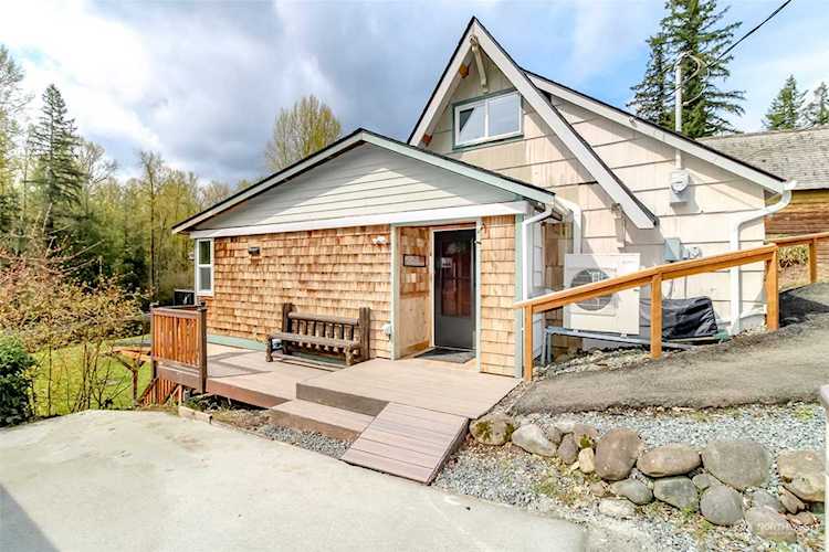 23321 Dorre Don Way SE Maple Valley, WA 98038