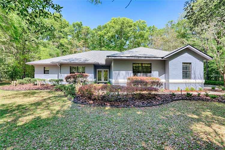 777 SW Thorne Ln Fort White, FL 32038