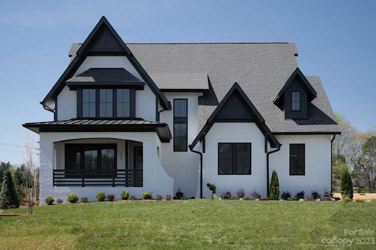 103 Ryleigh Dan Place Mooresville, NC 28115