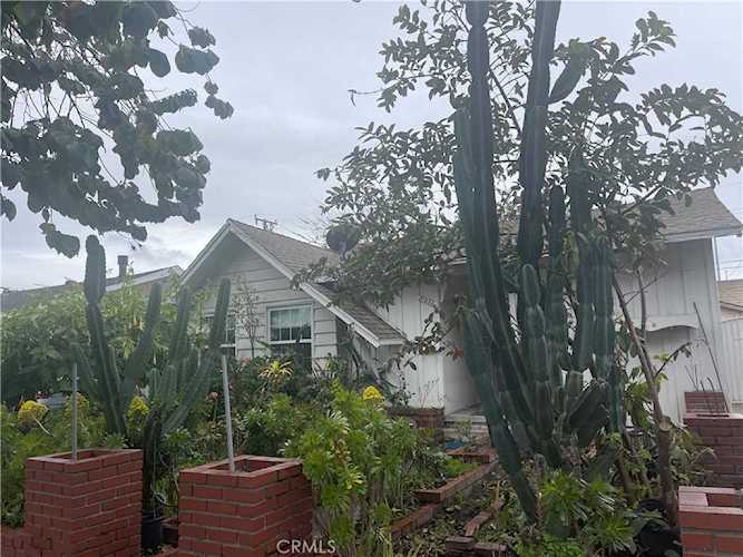 21333 Haston Place Lakewood, CA 90715 | MLS PW23048248 Photo 1